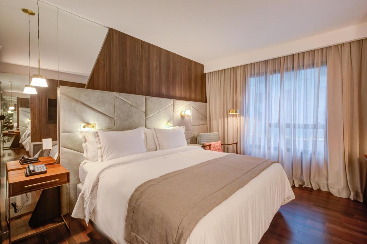 Отель Qoya Sao Paulo Paulista, Curio Collection By Hilton Экстерьер фото