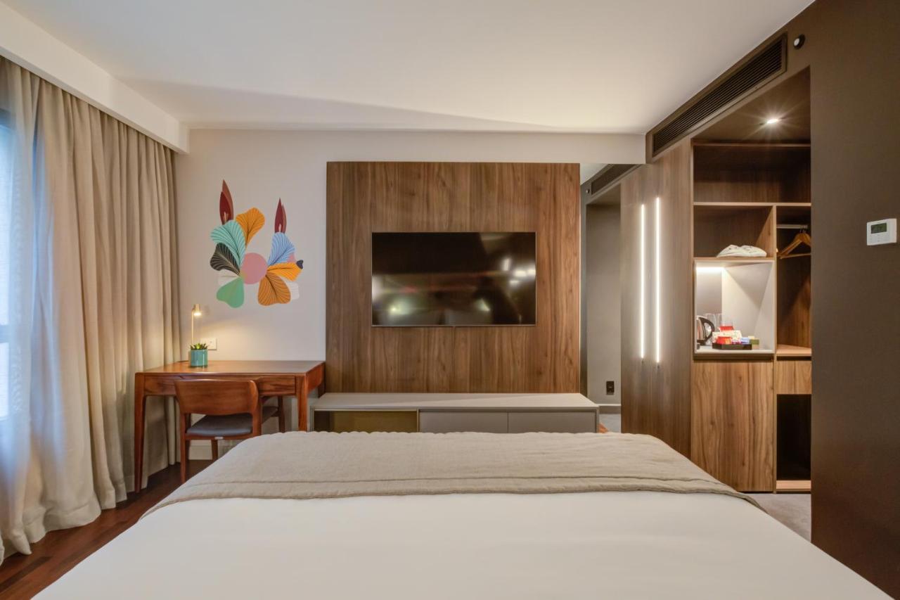 Отель Qoya Sao Paulo Paulista, Curio Collection By Hilton Экстерьер фото