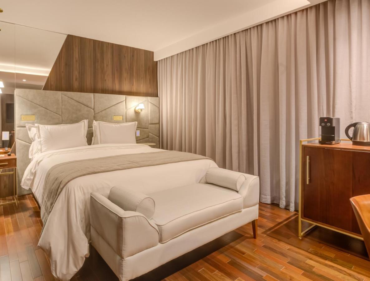 Отель Qoya Sao Paulo Paulista, Curio Collection By Hilton Экстерьер фото