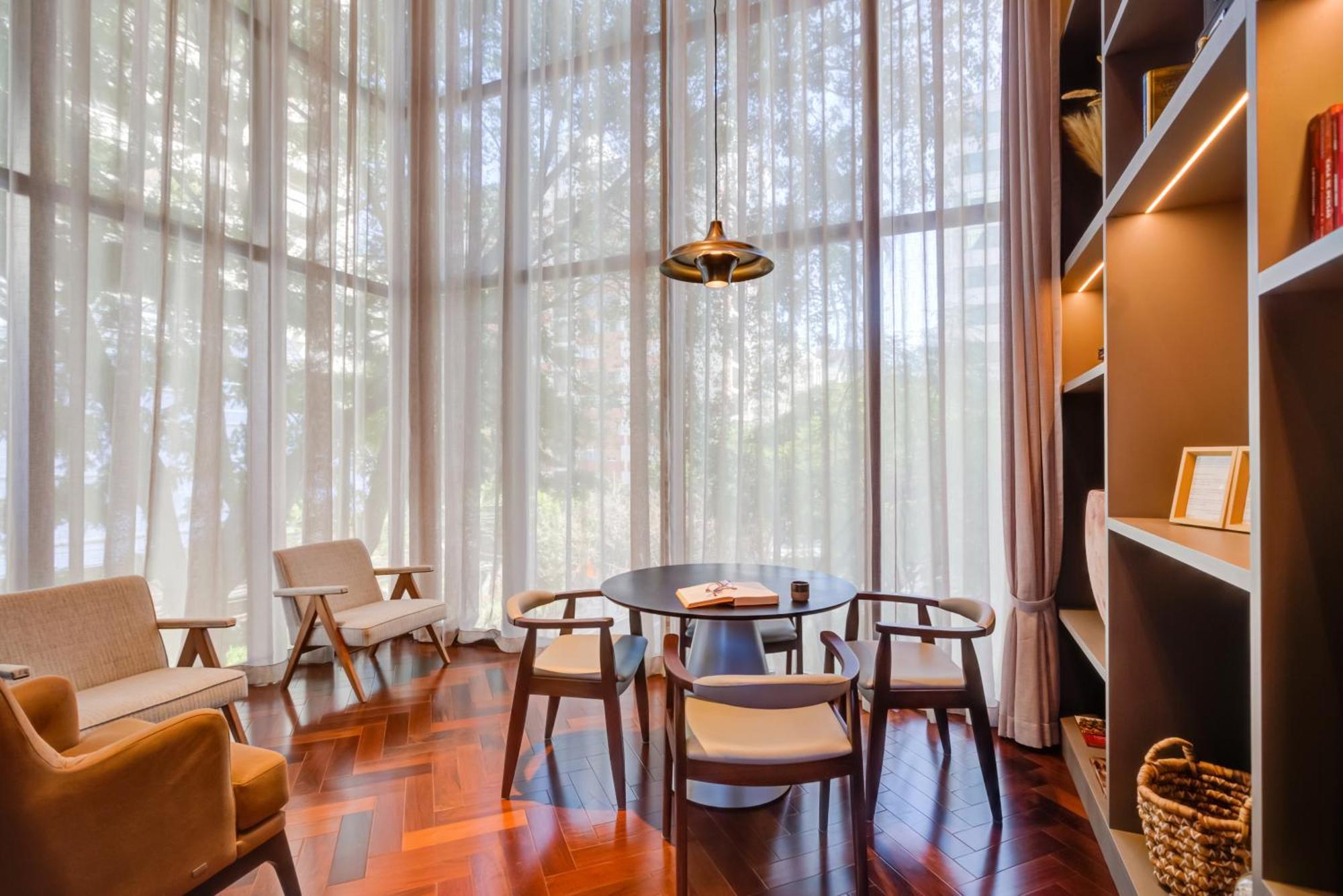 Отель Qoya Sao Paulo Paulista, Curio Collection By Hilton Экстерьер фото